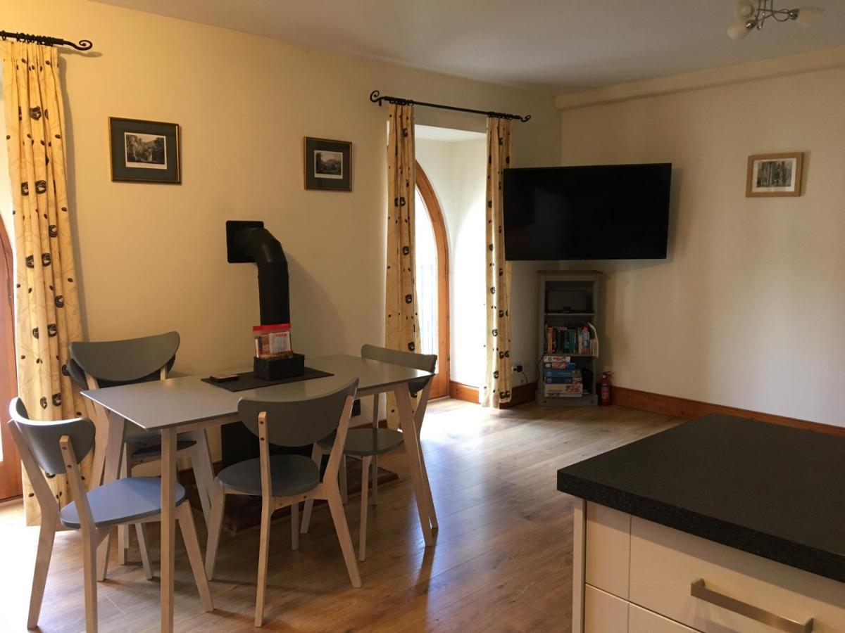 דאנקלד Lairds And Keepers Apartments מראה חיצוני תמונה